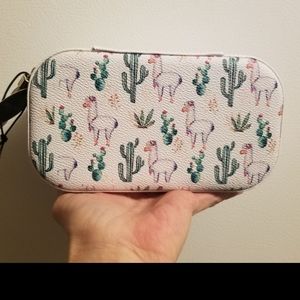 LLAMA JEWELRY BOX CASE